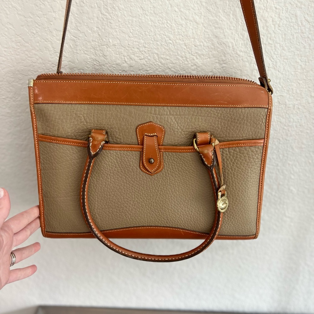 Vintage Dooney & Bourke handbag